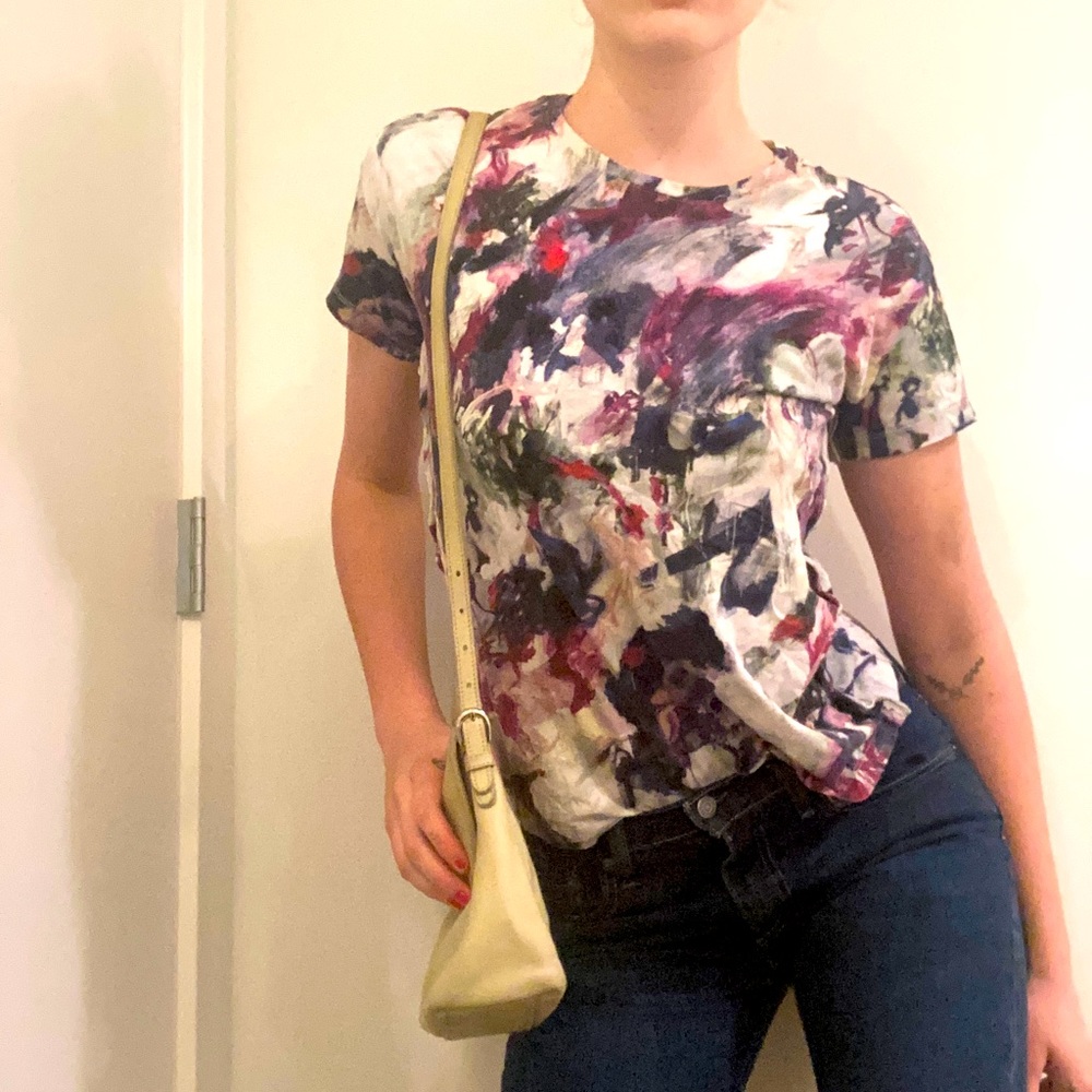 Trendy Carven Tee